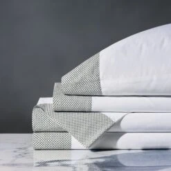 Kinsley Dotted Sheet Set