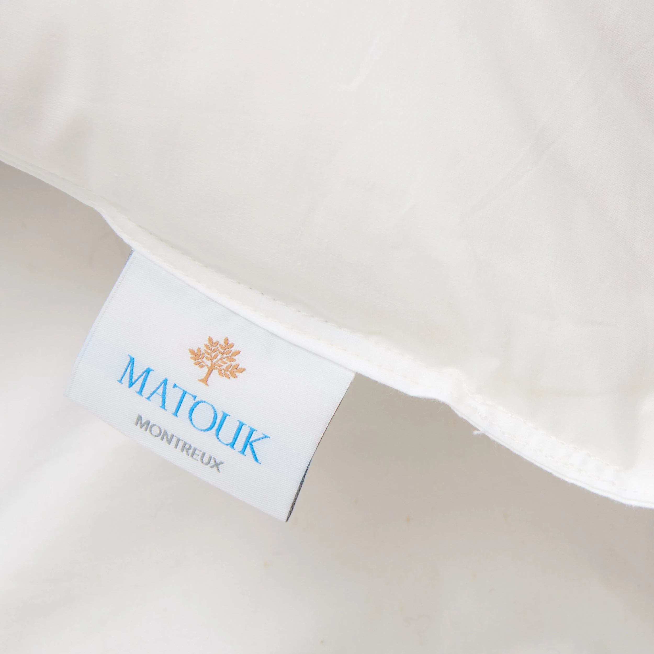 Montreux Pillow 5 Montreux Pillow - Image 3