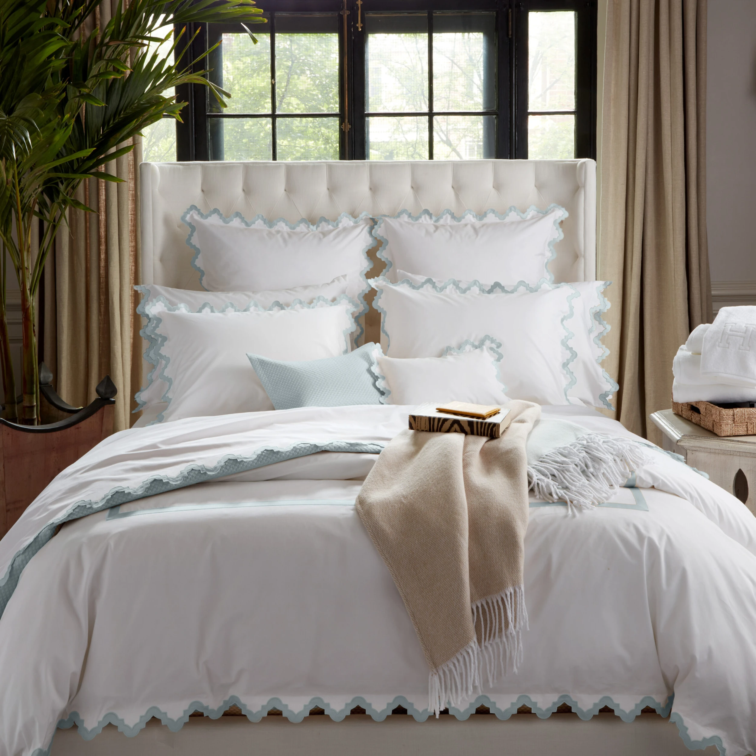 Aziza Duvet Cover 6 Aziza Duvet Cover - Image 4