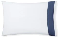 Casida Pillowcase Set