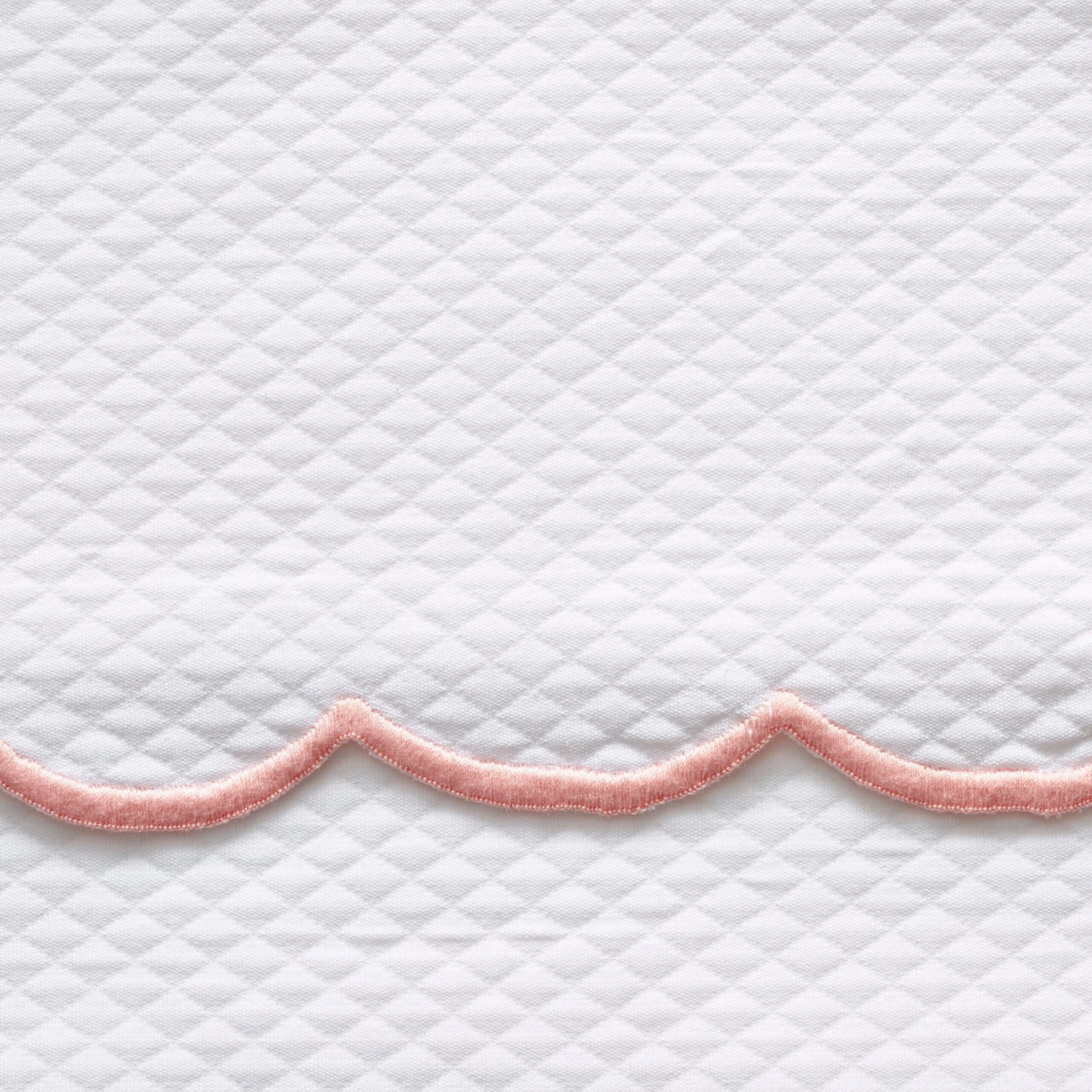 Kg Isabel Scalloped Coverlet, Green 4 Kg Isabel Scalloped Coverlet, Green - Image 2